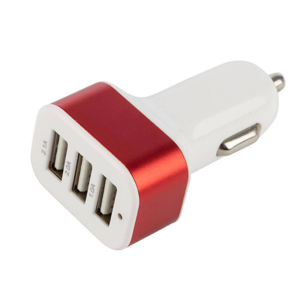Автомобильное зарядное устройство 3*USB 2,1 A красный